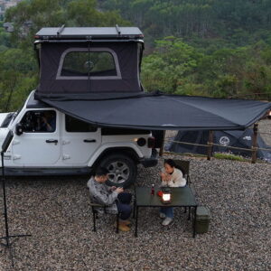 markiza-boczna-bat-wing-180-stopni-samonosna-zdjecie-od-czola