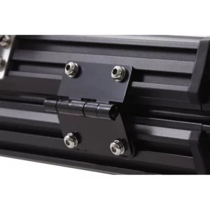 namiot-dachowy-Desert-Cruiser-zblizenie-zawiasu