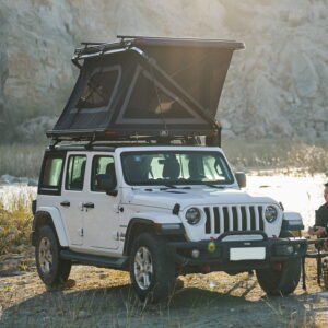 namiot-dachowy-wild land Rock-Cruiser-II-PRO-140-rozlozony-