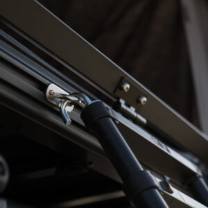 wild land uchwyty-do-latwego-zaczepienia-drabinki-teleskopowej