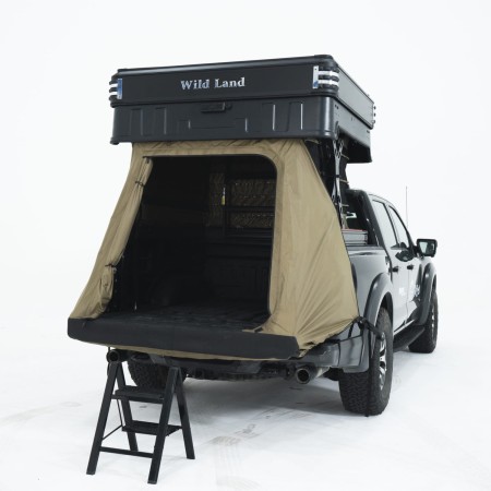 zabudowa-namiotowa-Wild-Land-Wingman-otwarty-pierwszy-poziom-wraz-z-nakladanym-zamknieciem-paki,-ktory-moze-byc-rowniez-zadasz (2)