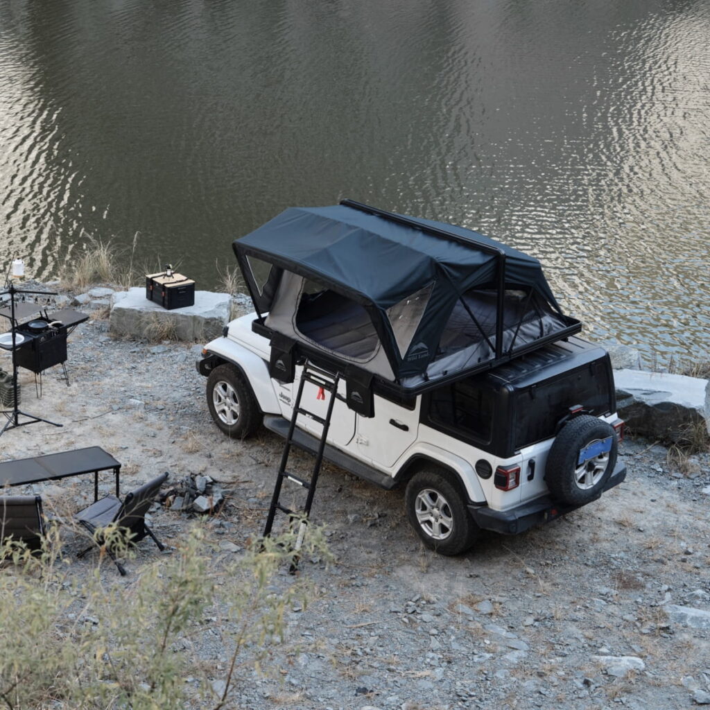 namiot-dachowy-Summit-Explorer-180-rozlozony,-rodzinny,-przestronny-z-rewelacyjnym-widokiem-z-kazdego-z-okien (1)