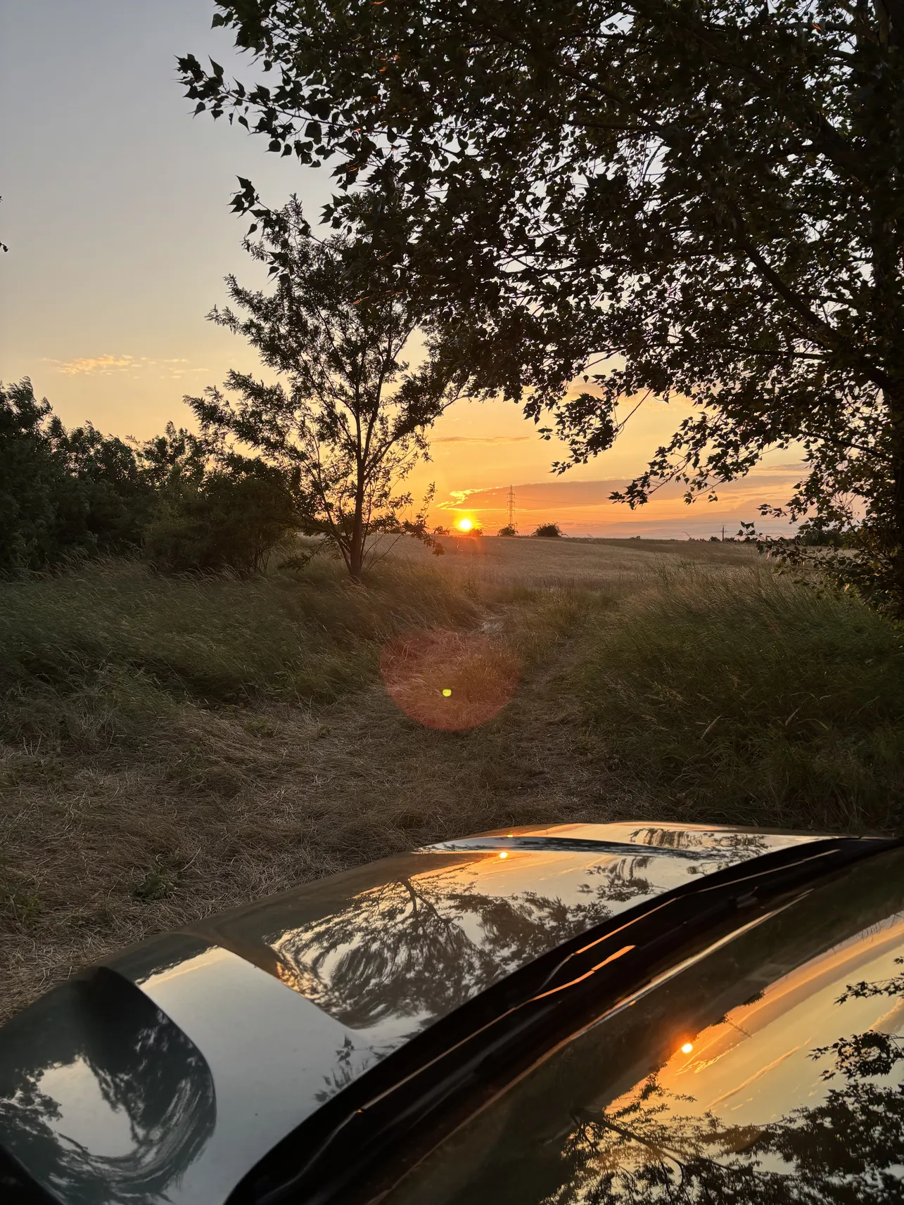 Jezioro Nyékládháza z namiotem dachowym wild land desert cruiser 140